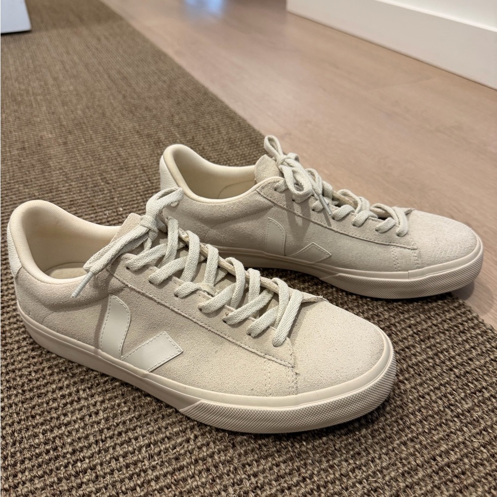 Men’s Veja Sneakers